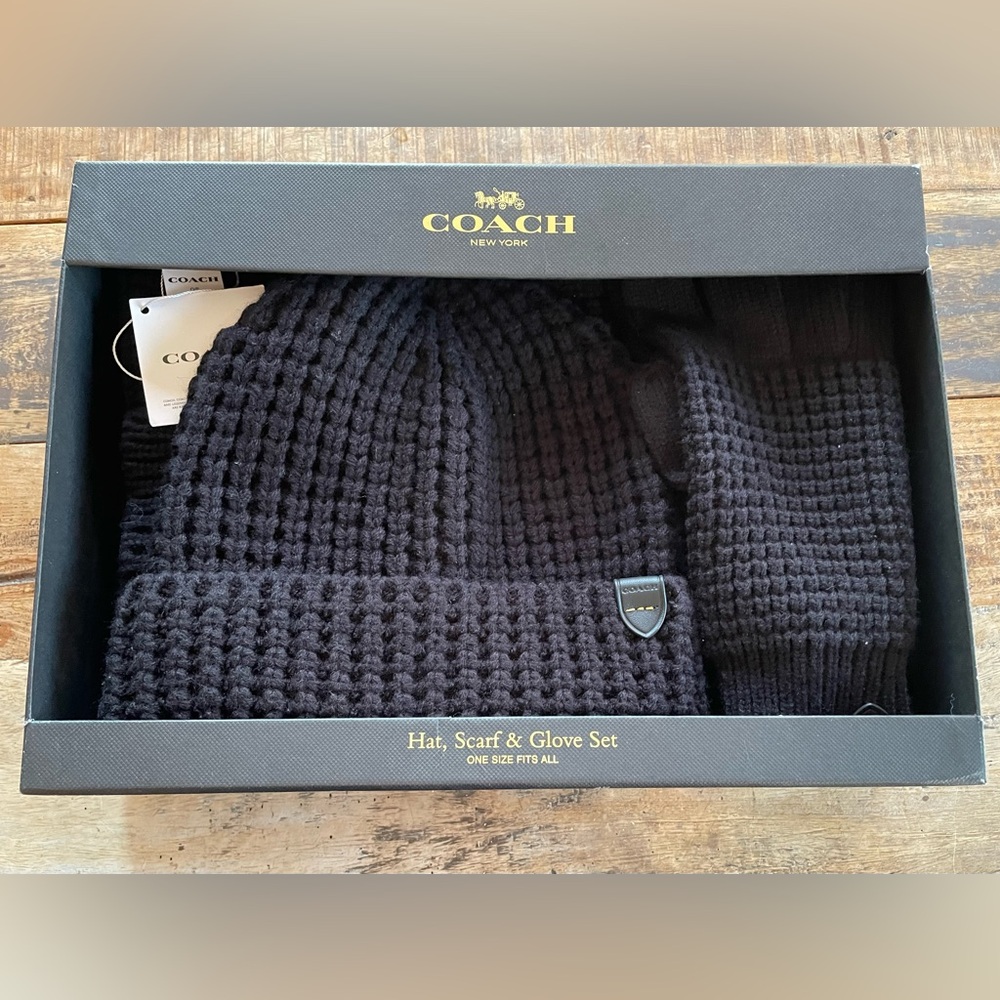 NEW Coach Black Knit Hat, Scarf & Glove Set - Picture 2 of 6